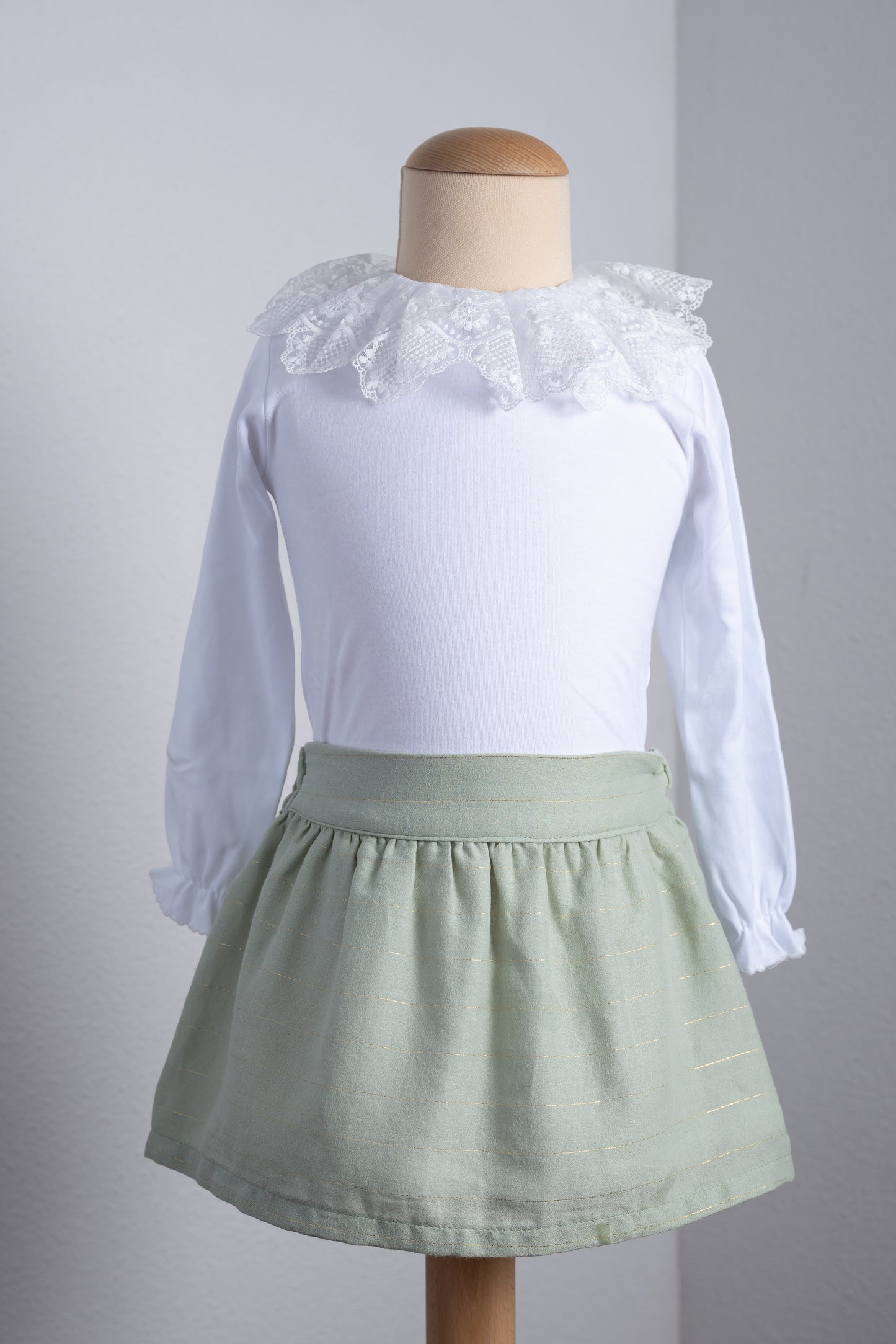 Groene rok met gouden lurex streepjes