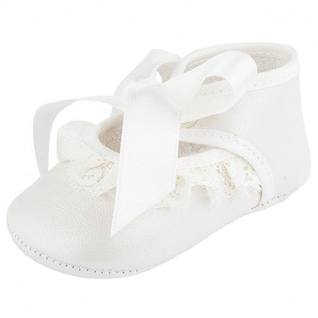 Zapatitos de bebe de piel con puntilla y lazo - Cuquito