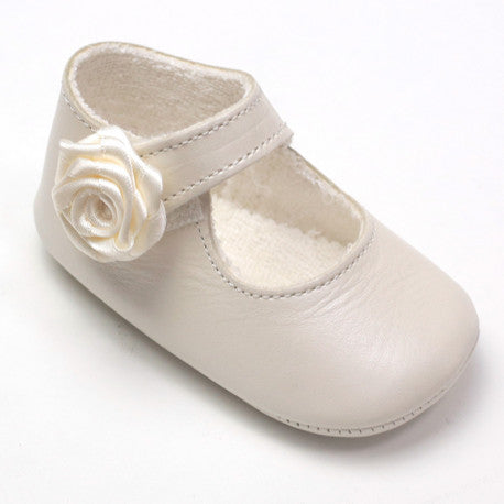 Leren baby schoentjes met bloem beige
