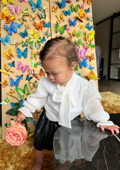 Witte blouse met gouden streepjes