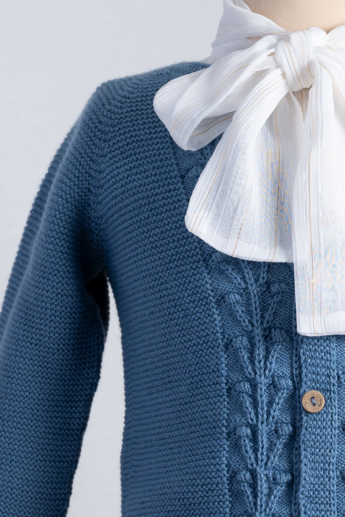 Gebreid vestje blauw