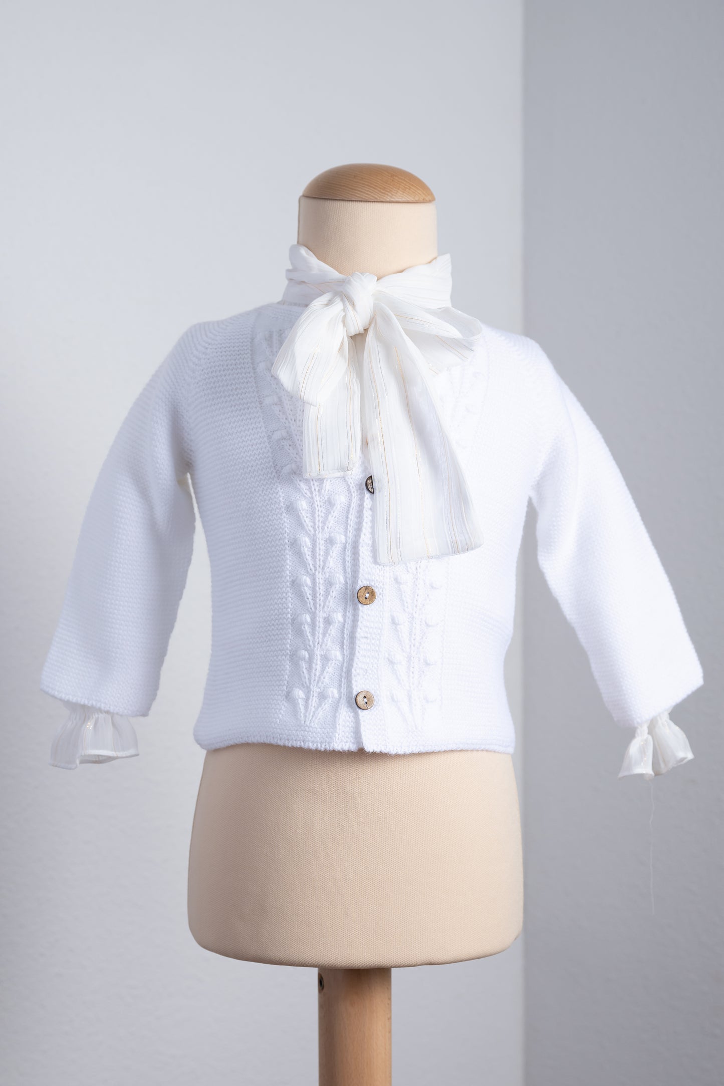 Gebreid vestje wit